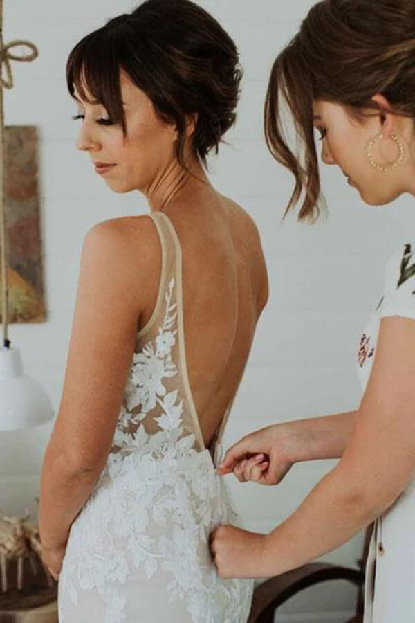 Ivory Lace Mermaid V-neck Beach Wedding Dresses, Appliqued Bridal Gown,  MW616