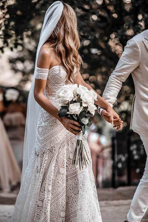 Romantic Floral Boho Wedding Dresses Strapless Beach Wedding Gown