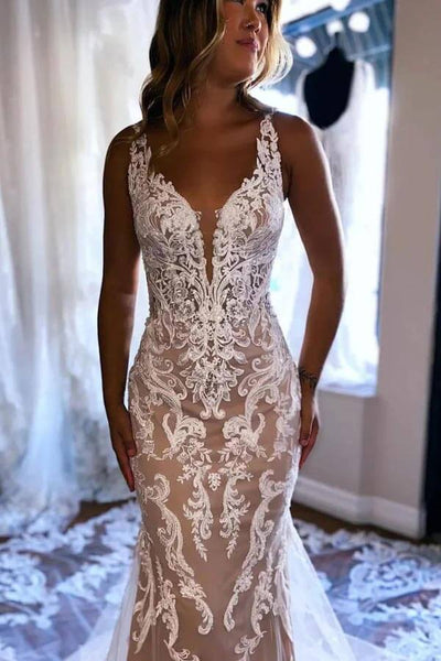 files/GorgeousTulleMermaidDeepV-neckWeddingDressesWithAppliques_MW1090_3.jpg