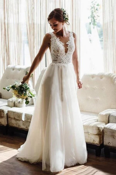 files/TulleA-lineV-neckBacklessBeachWeddingDressesWithSweepTrain_MW1068_2.jpg