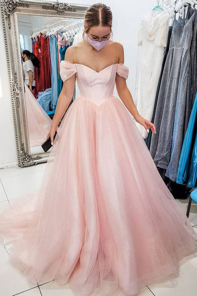 Lightpink dress long cloche from tulle with push-up cups